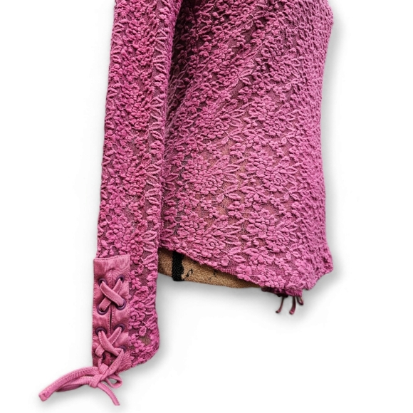 Anthropologie Pink Lace Scoop Neck Top. - Picture 6 of 9